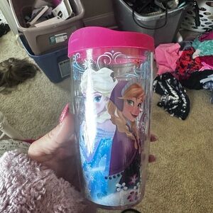 Frozen Themed Tervis Tumbler with Pink Lid